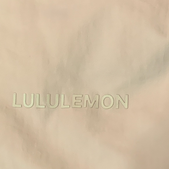 Lululemon Always Effortless Jacket Full Zip Packable Hood Pink Women’s Size 6 - Picture 13 of 13